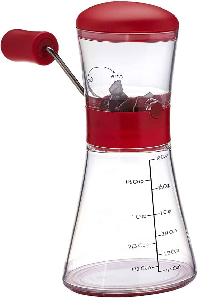 7 Best Nut Choppers for Almonds, Walnuts & Peanuts [ 2022 Reviews ]