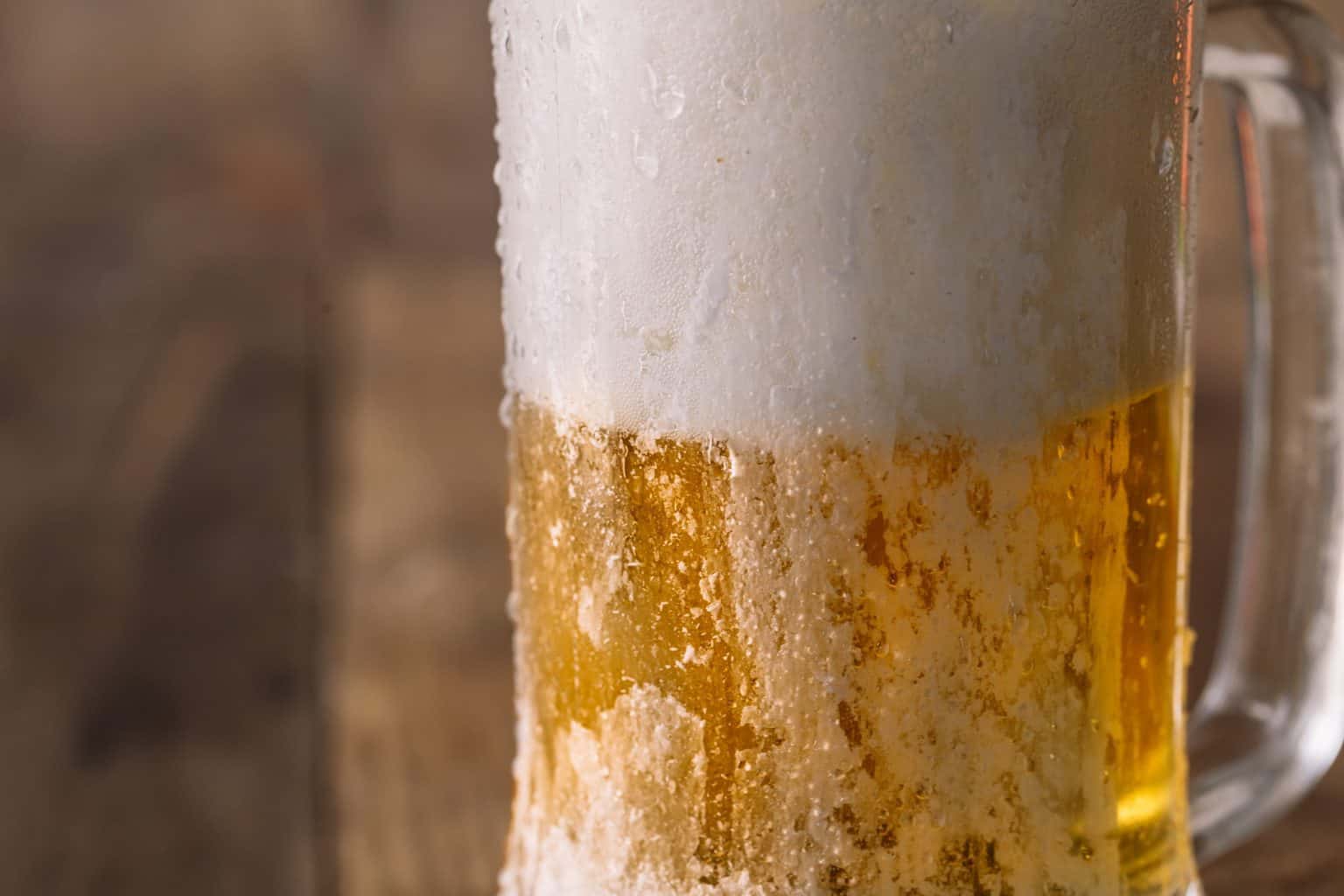 14 Best Beer Mugs for the Freezer [ 2022 Reviews ]