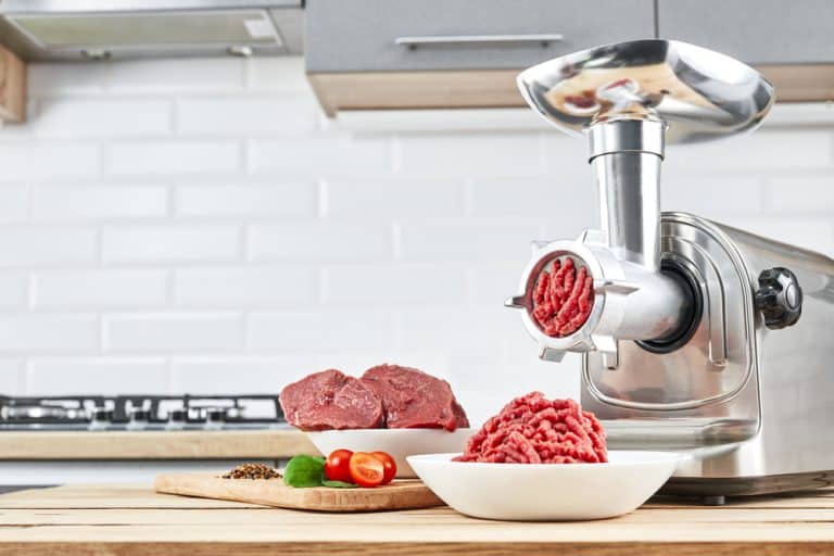 7 Best Meat Grinders for Bones [ 2022 Reviews ]