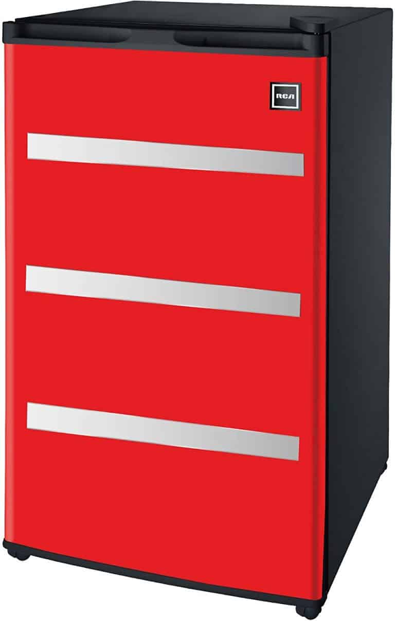 The 7 Best Mini Fridges for Garage [ 2022 Reviews ]
