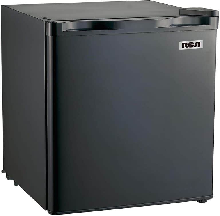 The 8 Best EnergyEfficient Mini Refrigerators [ 2022 Reviews ]